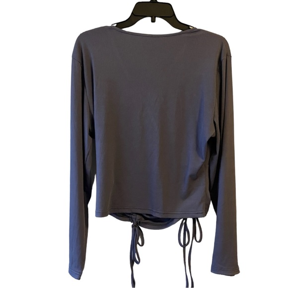 Pop Style Women’s Long Sleeve Drawstring Front Surplice Neck Crop Tee Size XL - Picture 2 of 3